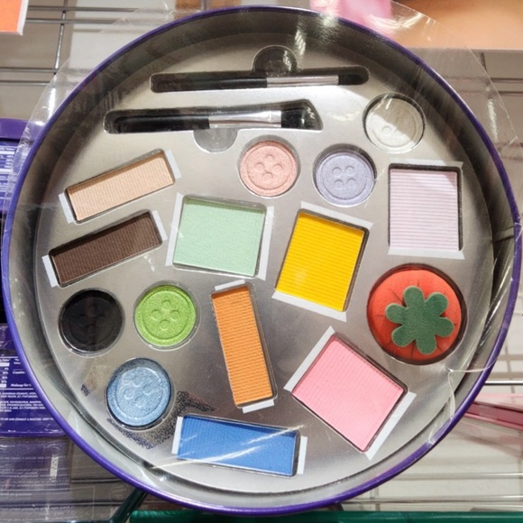 NEW KARA BEAUTY Cookie Tin Beauty Palette - Picture 3 of 7